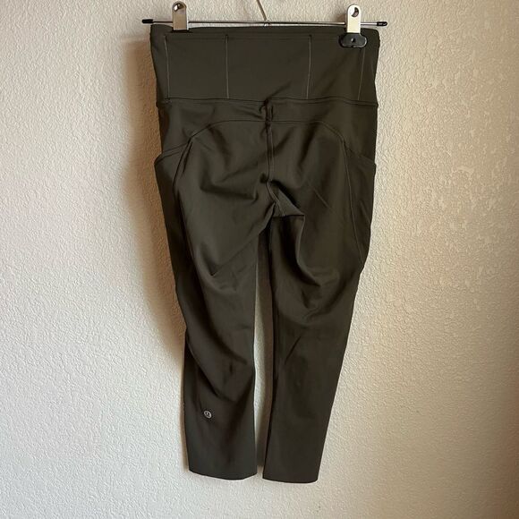 Lululemon Fast & Free Crop II *Nulux 19"
Dark Olive - Picture 3 of 9